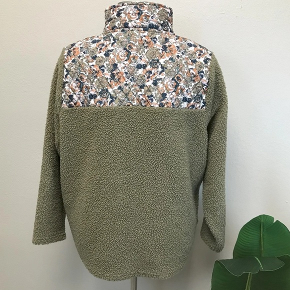 Vera Bradley Teddy Fleece Pullover - Size 2X - Picture 2 of 4